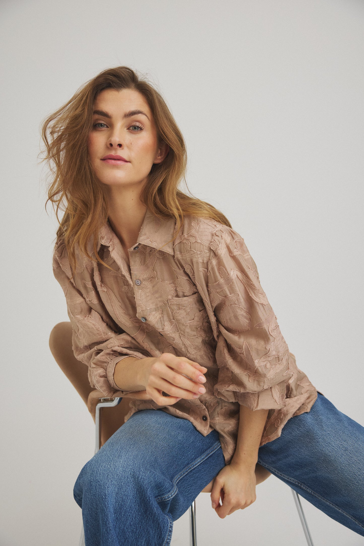 LUXZUZ // ONE TWO Alita Shirt Shirt Sand 7050