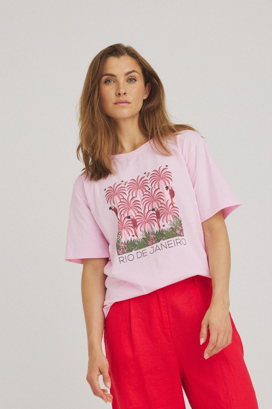 LUXZUZ // ONE TWO Rio T-shirt T-Shirt 322 Pink Lady