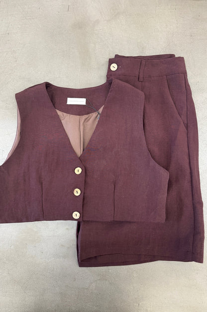 LUXZUZ // ONE TWO Alessandra Vest Vest Wine 4090