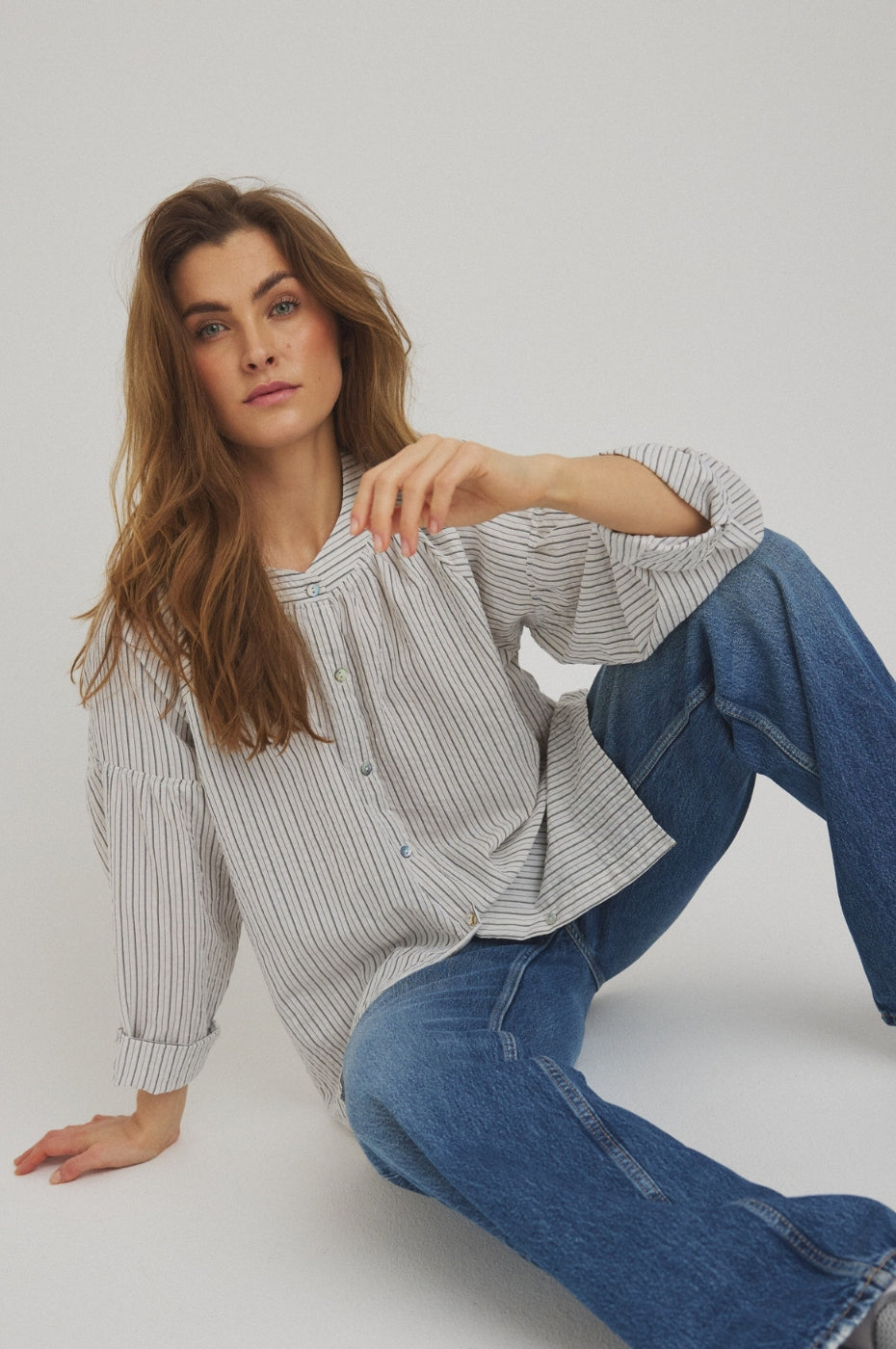 LUXZUZ // ONE TWO Alise Shirt Shirt Cream 7037