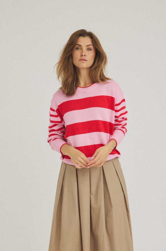 LUXZUZ // ONE TWO Aminah Knit Knit 349 Flame Scarlet