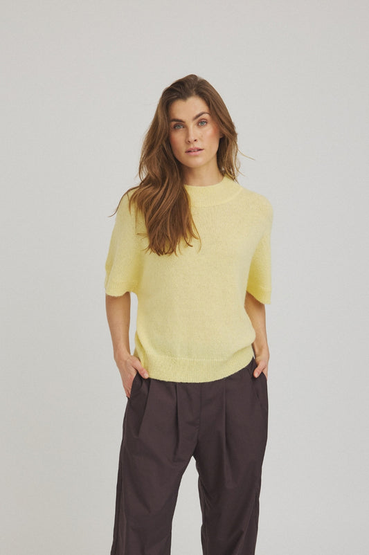 LUXZUZ // ONE TWO Batseba Knit Knit 129 Pastel Yellow