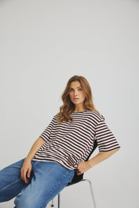 Boxy T-shirt - Suitcase Brown