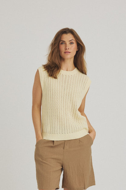 LUXZUZ // ONE TWO Corinn Knit Knit 100 Anise Flower
