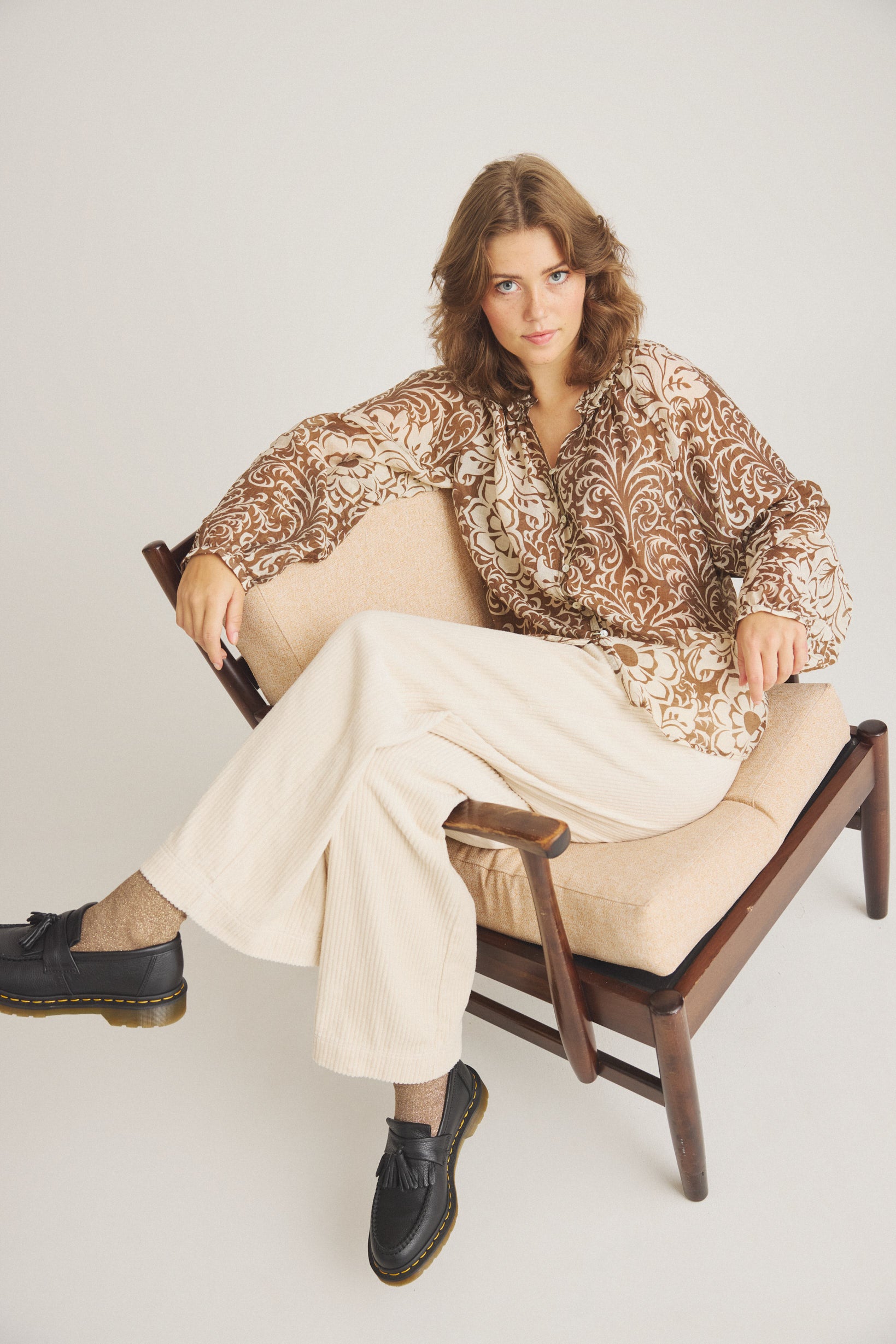 LUXZUZ // ONE TWO Eicord Pant Pant 741 Ecru