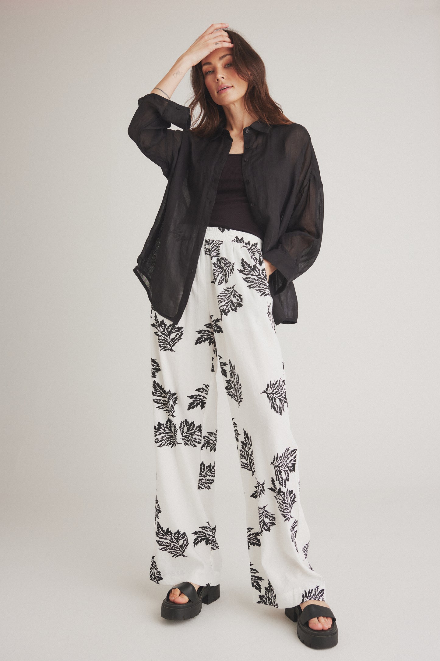 LUXZUZ // ONE TWO Eilee Pant Pant 999 Black