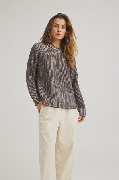 LUXZUZ // ONE TWO Janine Knit Knit 787 Delicioso