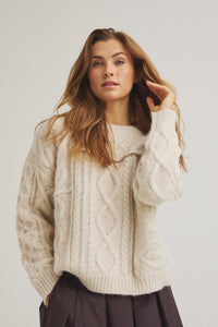 Jelona Knit - Buttercream