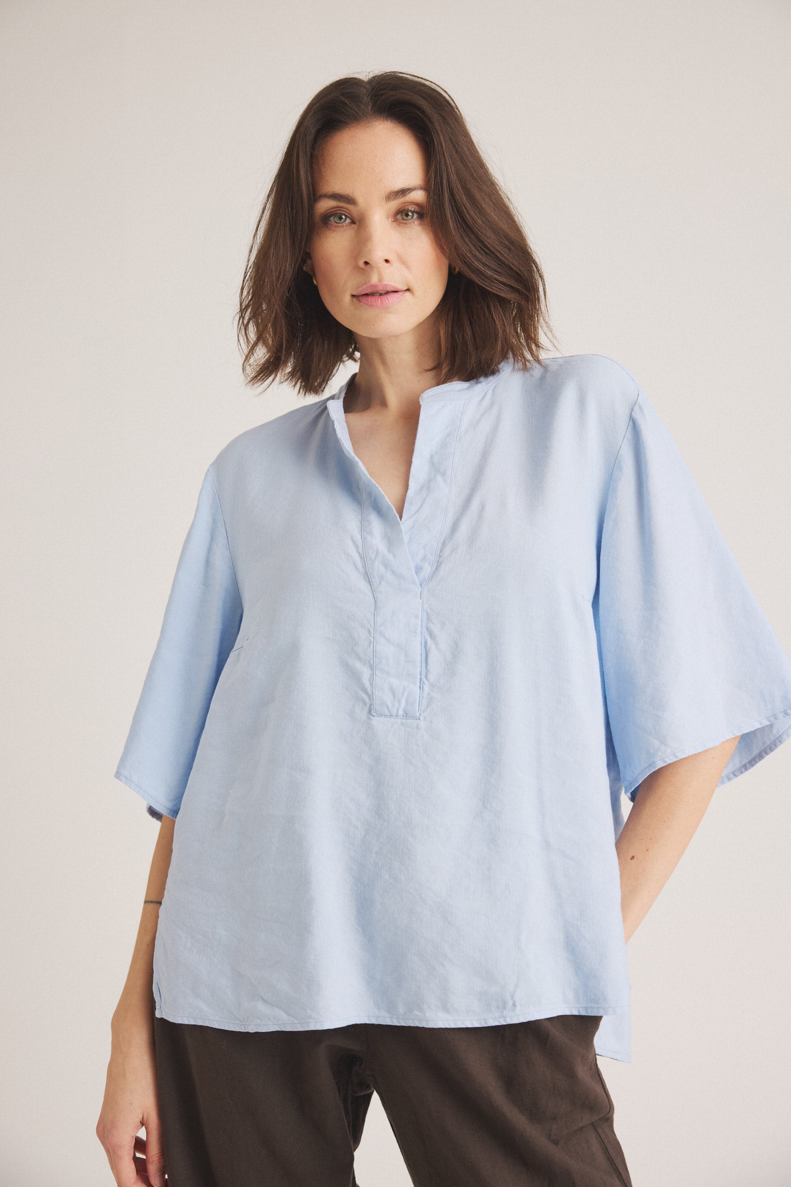 LUXZUZ // ONE TWO Josiana Blouse Blouse 511 Brunnera Blue