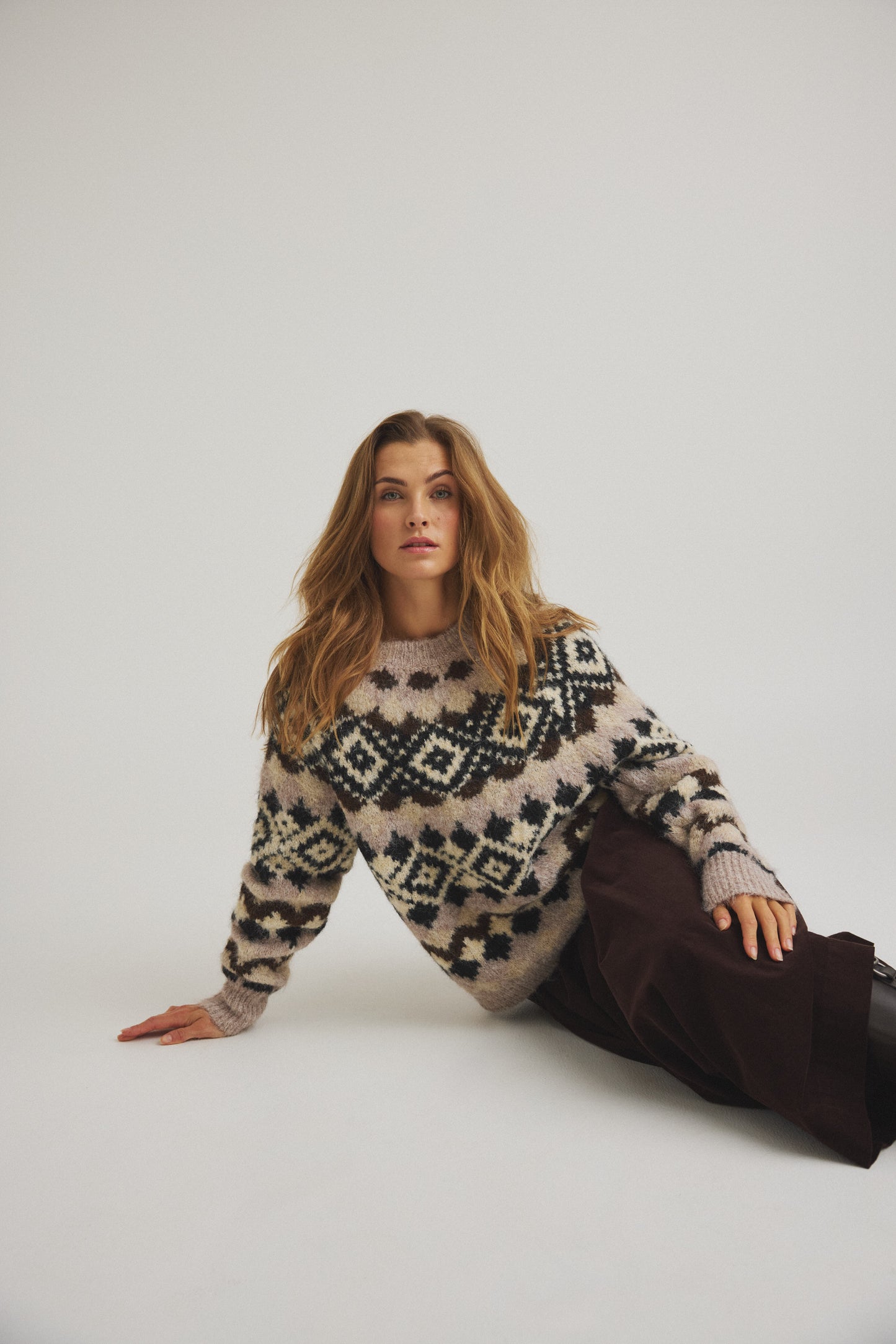 LUXZUZ // ONE TWO Judithe Knit Knit 751 Fungi