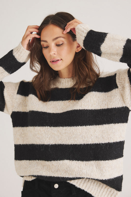 LUXZUZ // ONE TWO Kerstin Knit Knit 999 Black