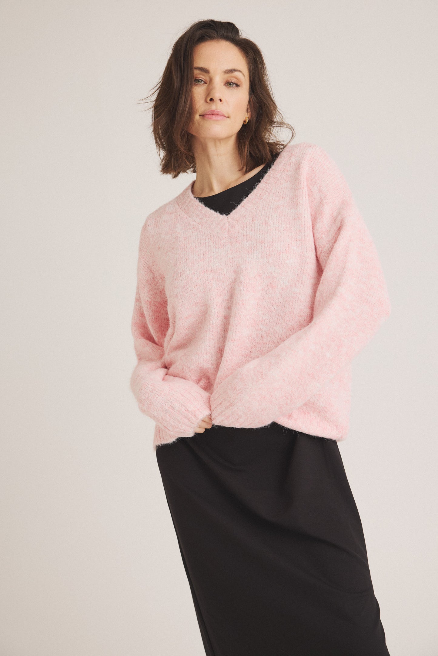 LUXZUZ // ONE TWO Krakaka Knit Knit 351 Coral