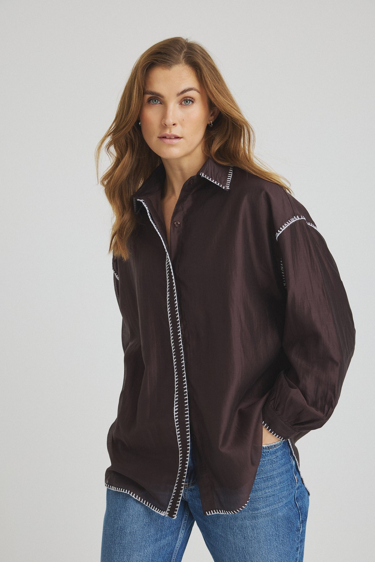 LUXZUZ // ONE TWO Lane Shirt Shirt 799 Choco Lux
