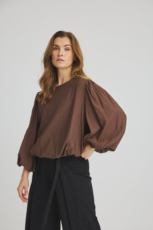 LUXZUZ // ONE TWO Leis Blouse Shirt 799 Choco Lux