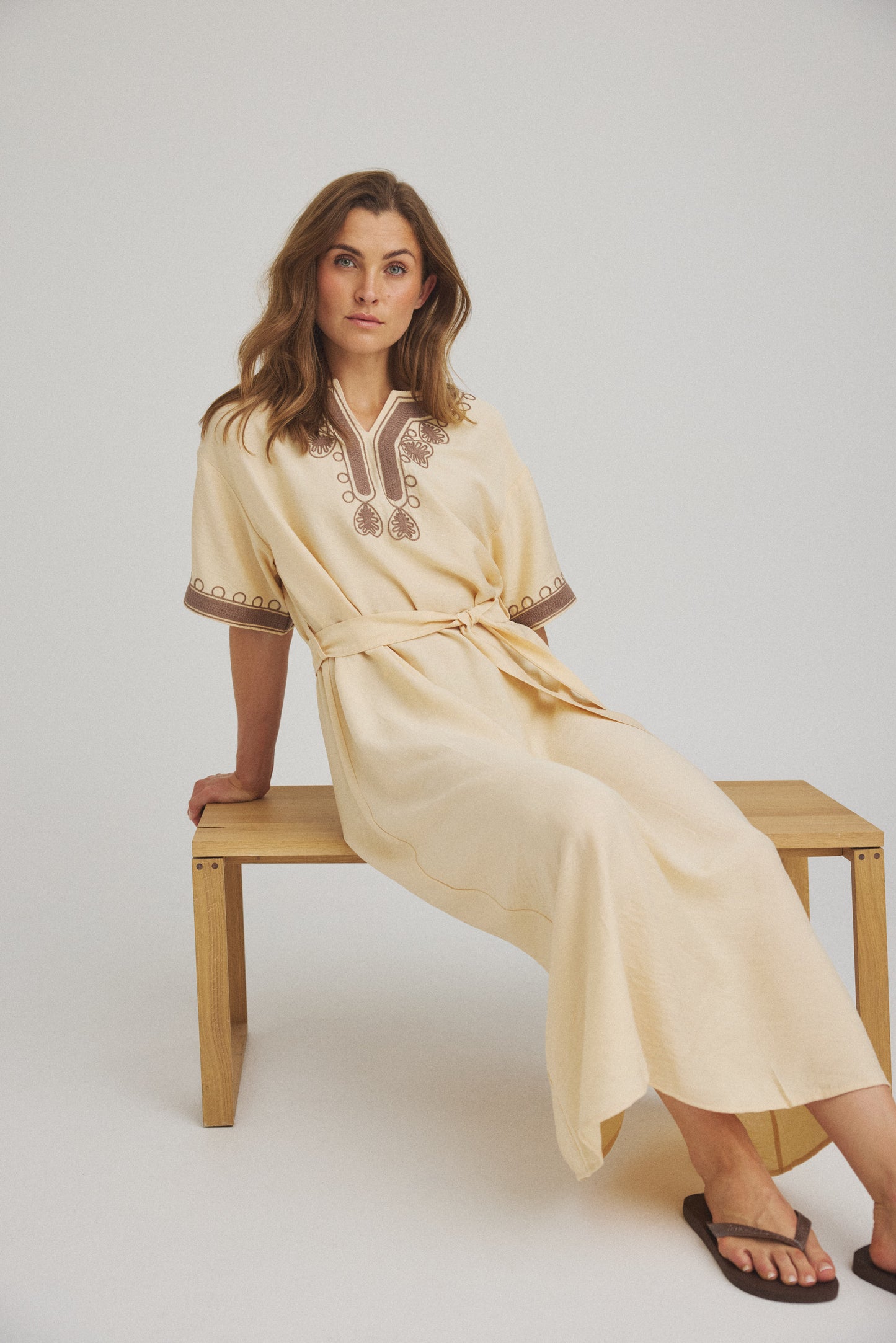 LUXZUZ // ONE TWO Vava Dress Dress Soft Yellow 1029