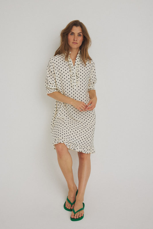 LUXZUZ // ONE TWO Verdo Dress Dress Off White 7038
