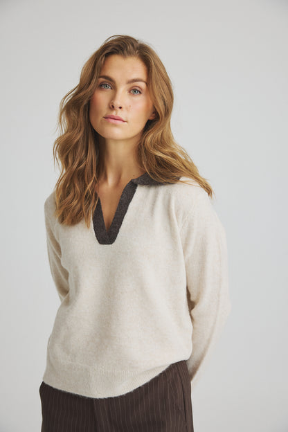 LUXZUZ // ONE TWO Zebina Knit Knit 741 Ecru