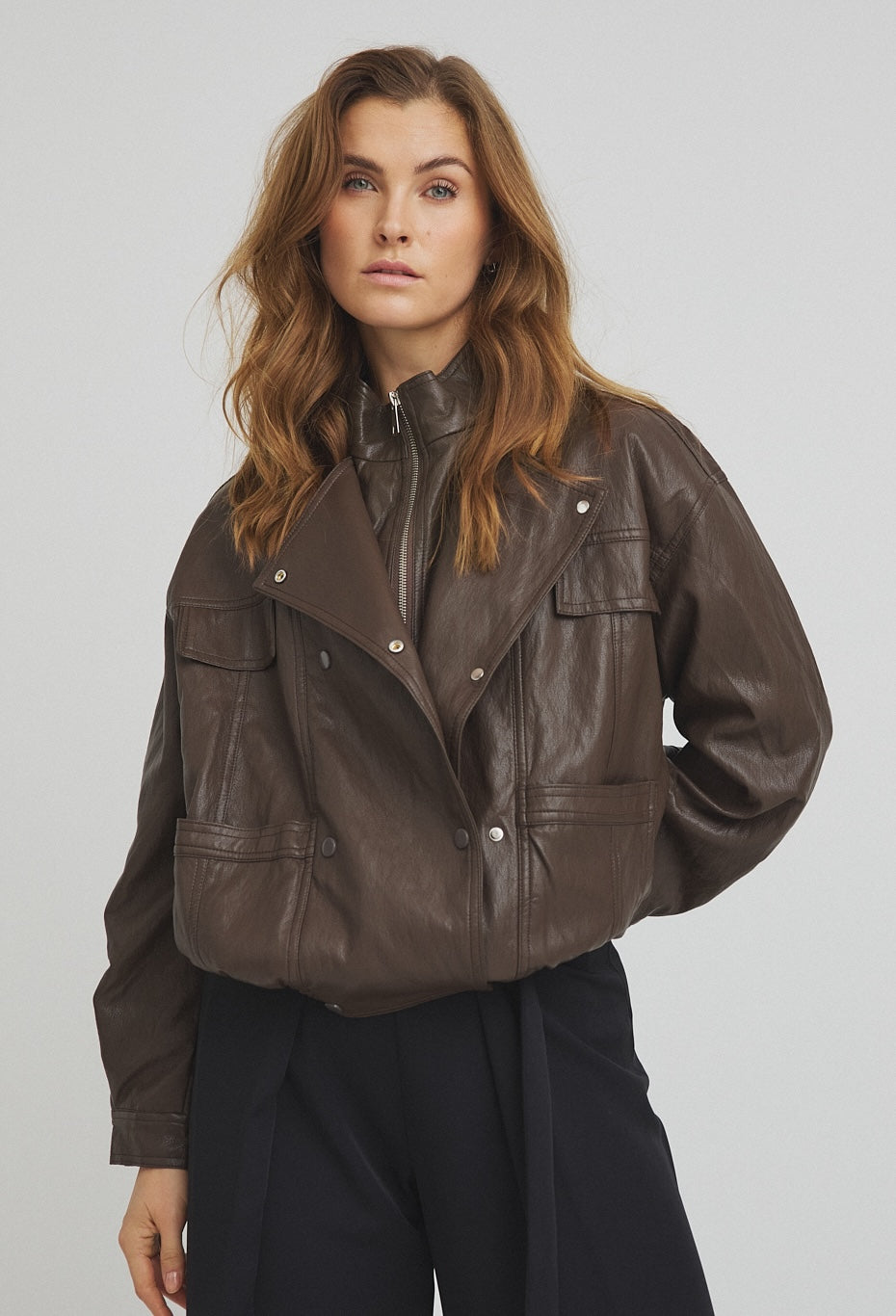 LUXZUZ // ONE TWO Ziggie Jacket Jacket 728 Teak